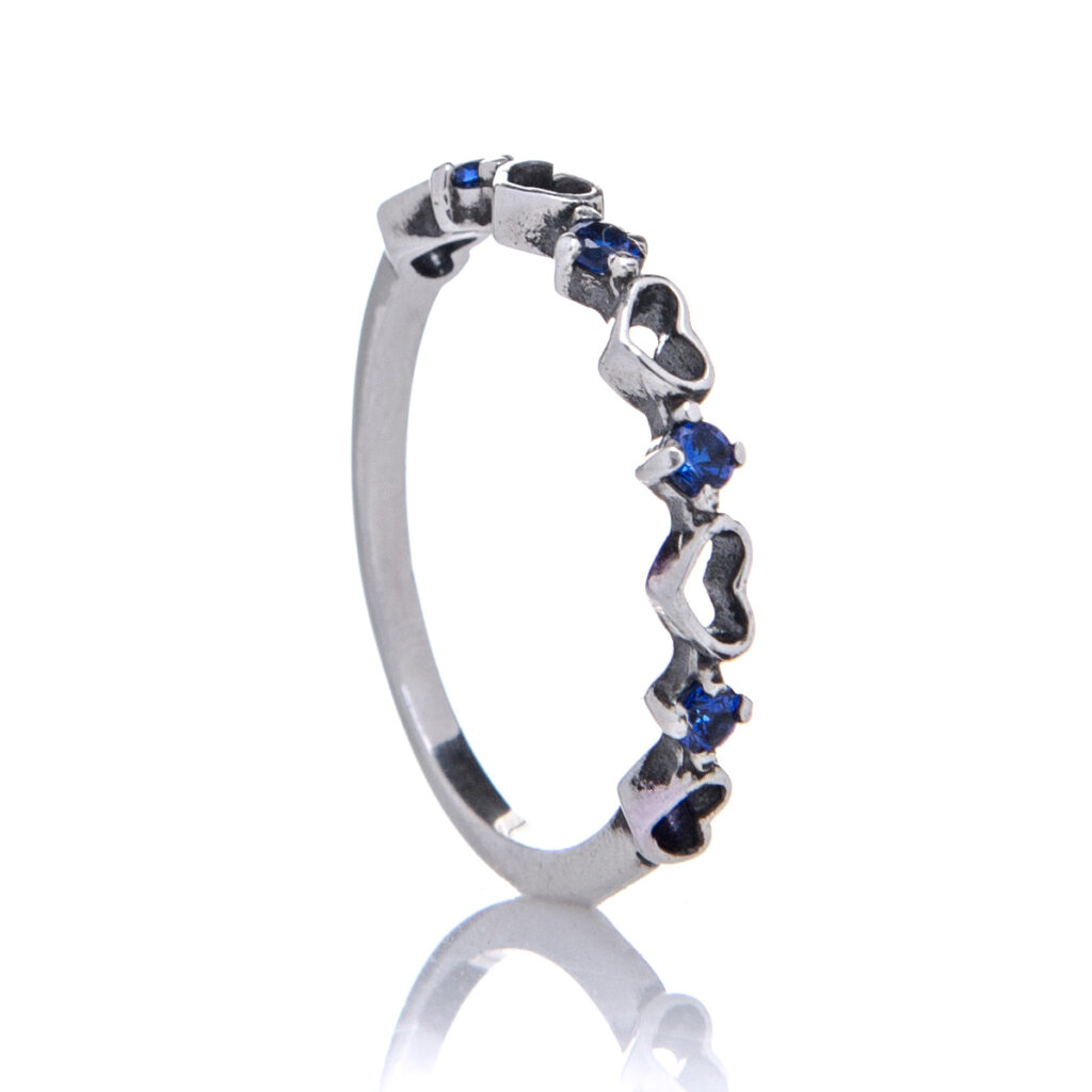 Anel de Prata Corações e Zircônias Azul