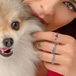 Anel de prata 925 três zircônias azul escuro - Imagem 2