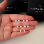 Brinco Pequeno Redondo Amarelo