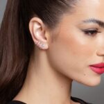 Brinco de prata 925 ear cuff quatro argolas e detalhes em zircônias com tarraxa 2 cm - Imagem 3