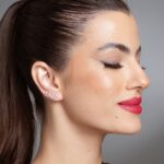 Brinco de prata 925 ear cuff quatro argolas e detalhes em zircônias com tarraxa 2 cm - Imagem 2