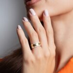 Anel de prata 925 aparador meia aliança cravejado com zircônias - Imagem 2