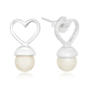 Brinco de prata coração vazado com pérola