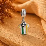 Berloque pingente camiseta do Brasil com bola aço inox - Imagem 2