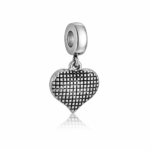 Berloque pingente coração detalhes aço inox