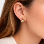 Brinco círculo vazado com zircônia cristal banhado a ouro 18k - Imagem 2