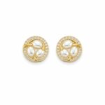 Brinco 3 pérolas com cravejação banhado a ouro 18k