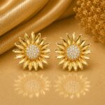 Brinco margarida miolo cravejado banhado a ouro 18k - Imagem 3