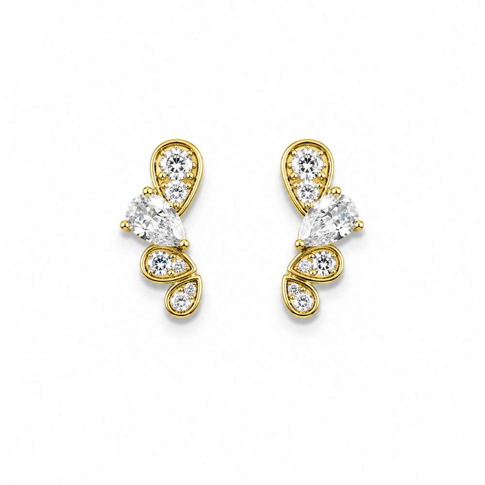 o216-BRINCO-QUATRO-GOTAS-LIGADAS-ZIRCONIA-CRAVEJADAS-BANHADO-OURO-18K (2) Brinco quatro gotas ligadas zircônia e cravejada banhado a ouro 18k - Imagem 1