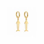 Brinco argola clique pingente espinha peixe banhado a ouro 18k