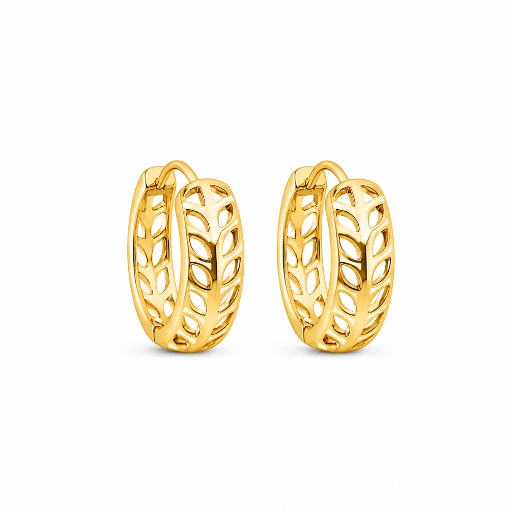 o512-Brinco-argola-detalhes-folhas-vazadas-banhado-ouro-18k (2) Brinco argola detalhes folhas vazadas banhado a ouro 18k - Imagem 1